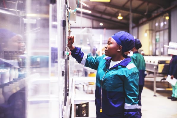 Woman_working_in_factory