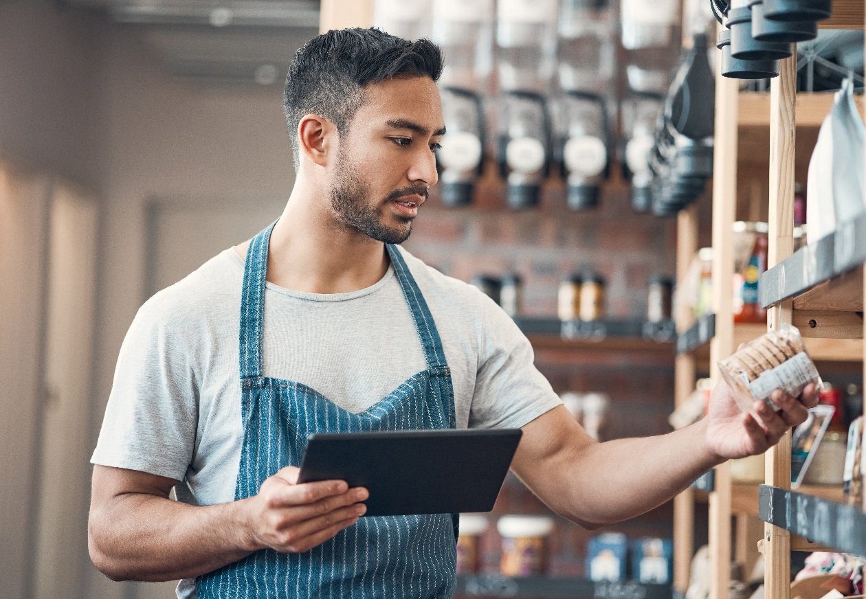 Guide to restaurant auditing software: Features, benefits, & selection